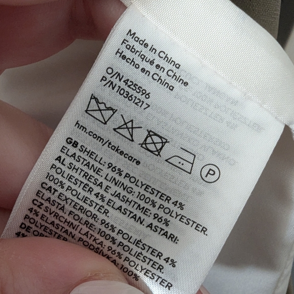 H&M Gathered Sleeve Blazer - Picture 4 of 6